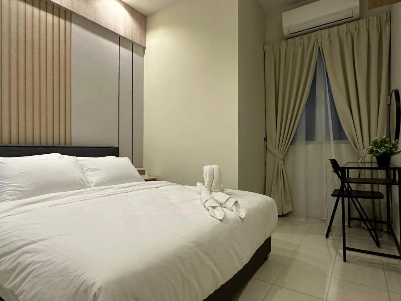 Ezhome Mesahill Nilai Exterior foto